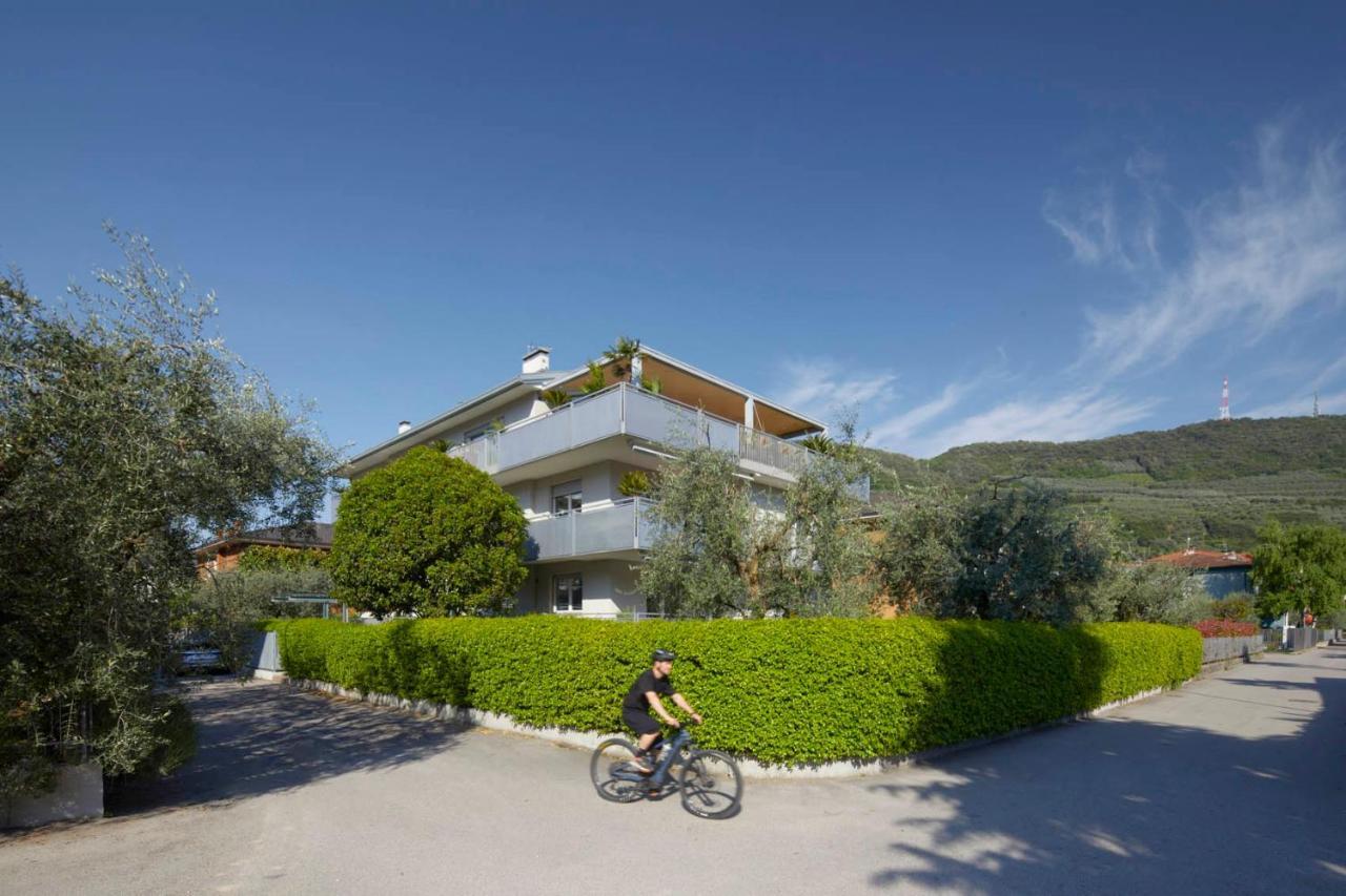 Appartamenti Sant'Alessandro Riva del Garda Exterior foto